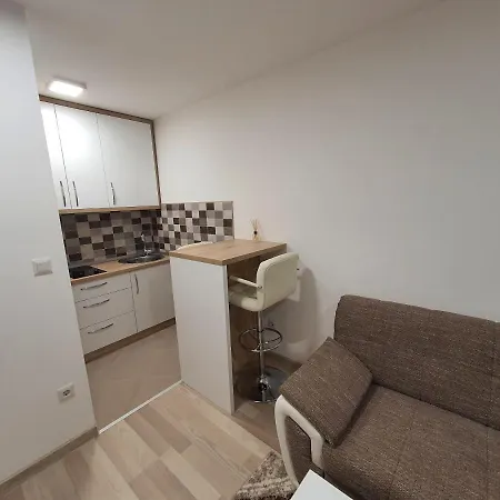 Apartman Titanic 2